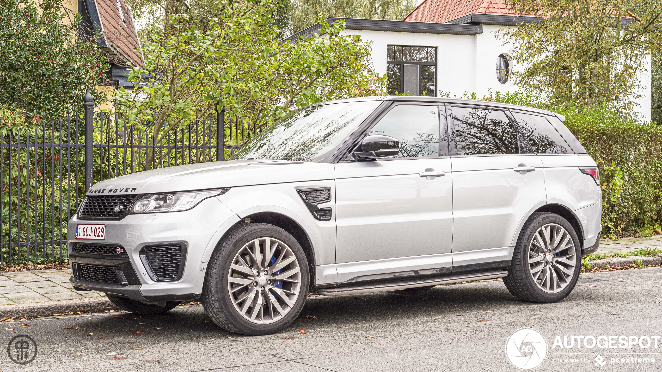 Land Rover Range Rover Sport SVR