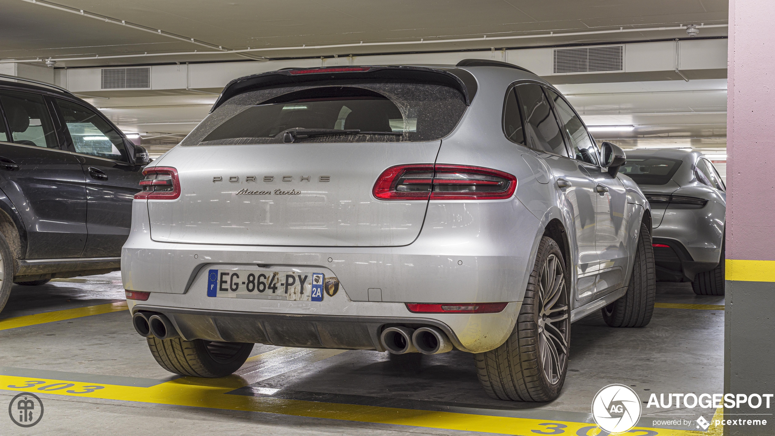 Porsche 95B Macan Turbo