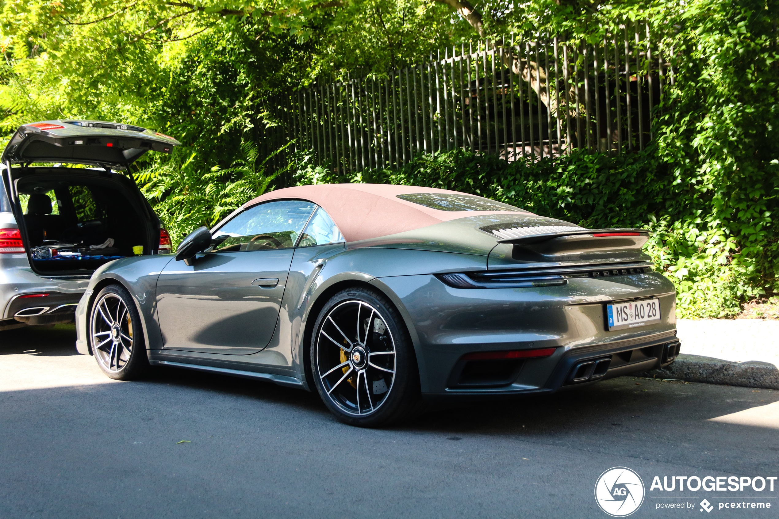 Porsche 992 Turbo S Cabriolet