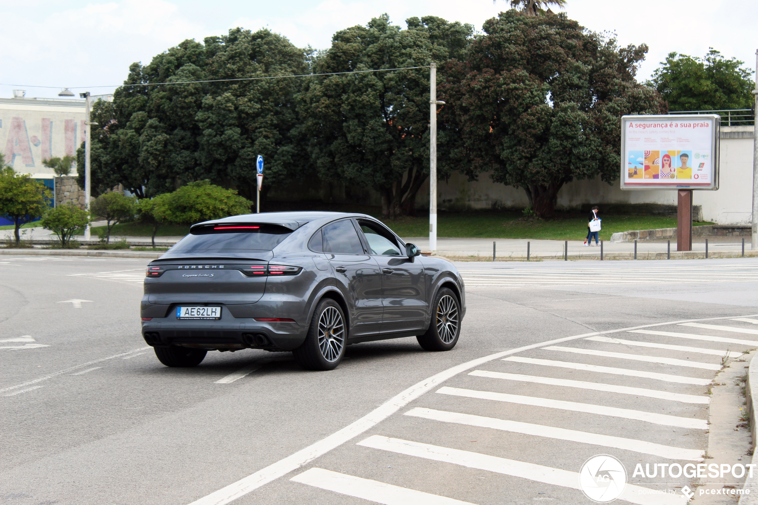 Porsche Cayenne Coupé Turbo S E-Hybrid