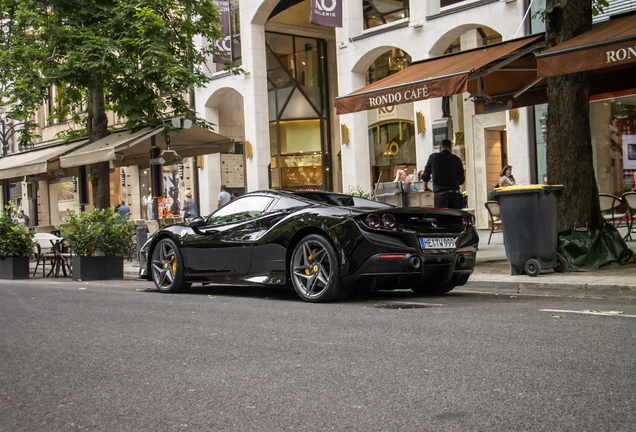 Ferrari F8 Spider