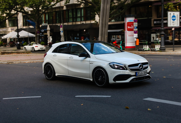 Mercedes-AMG A 45 W176 2015