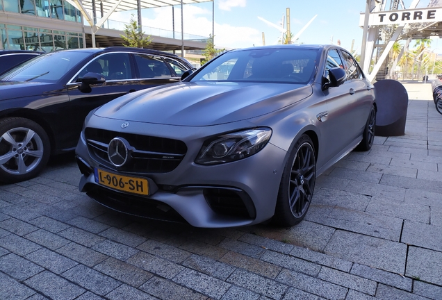 Mercedes-AMG E 63 S W213