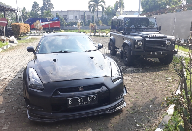 Nissan GT-R