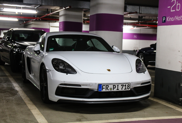 Porsche 718 Cayman GTS