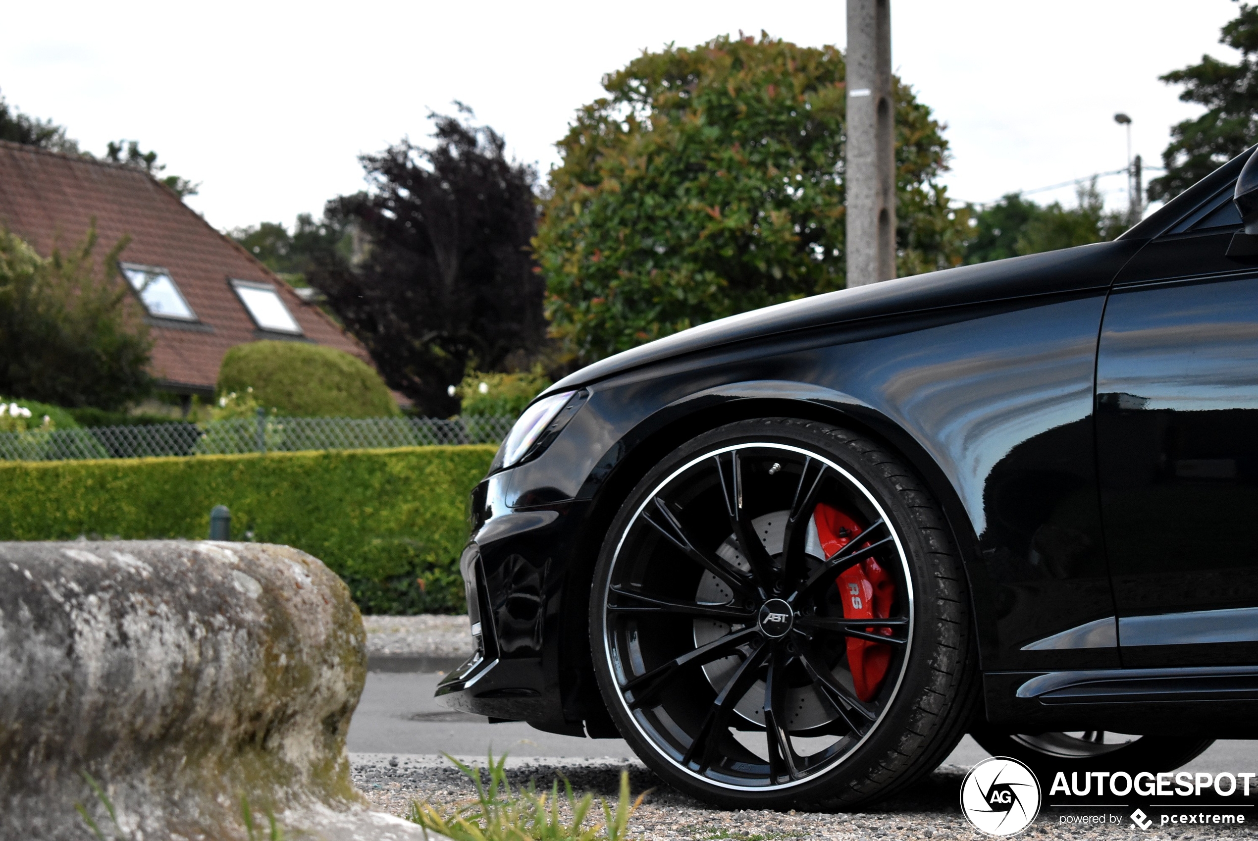 Audi RS4 Avant B9