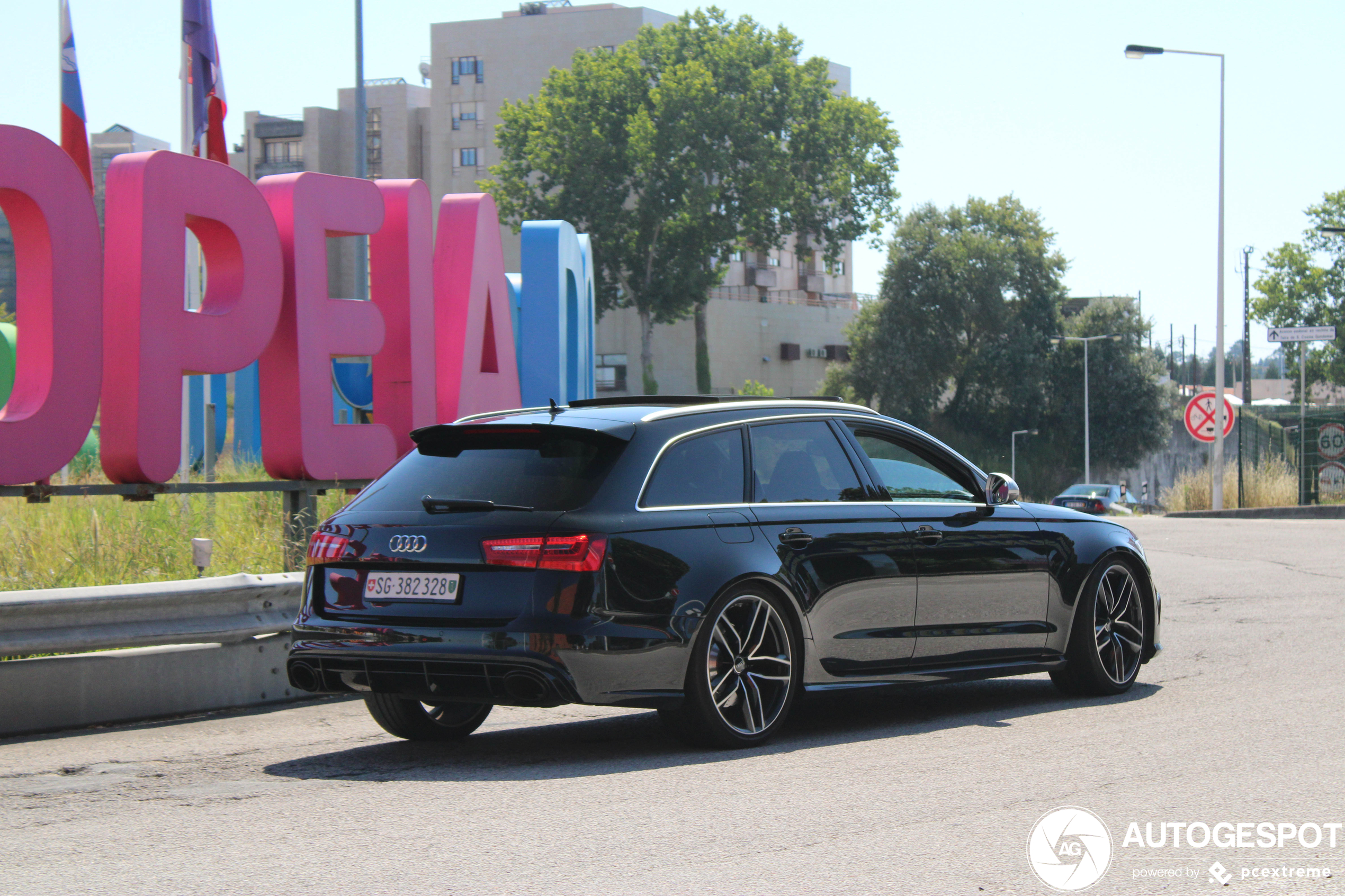 Audi RS6 Avant C7