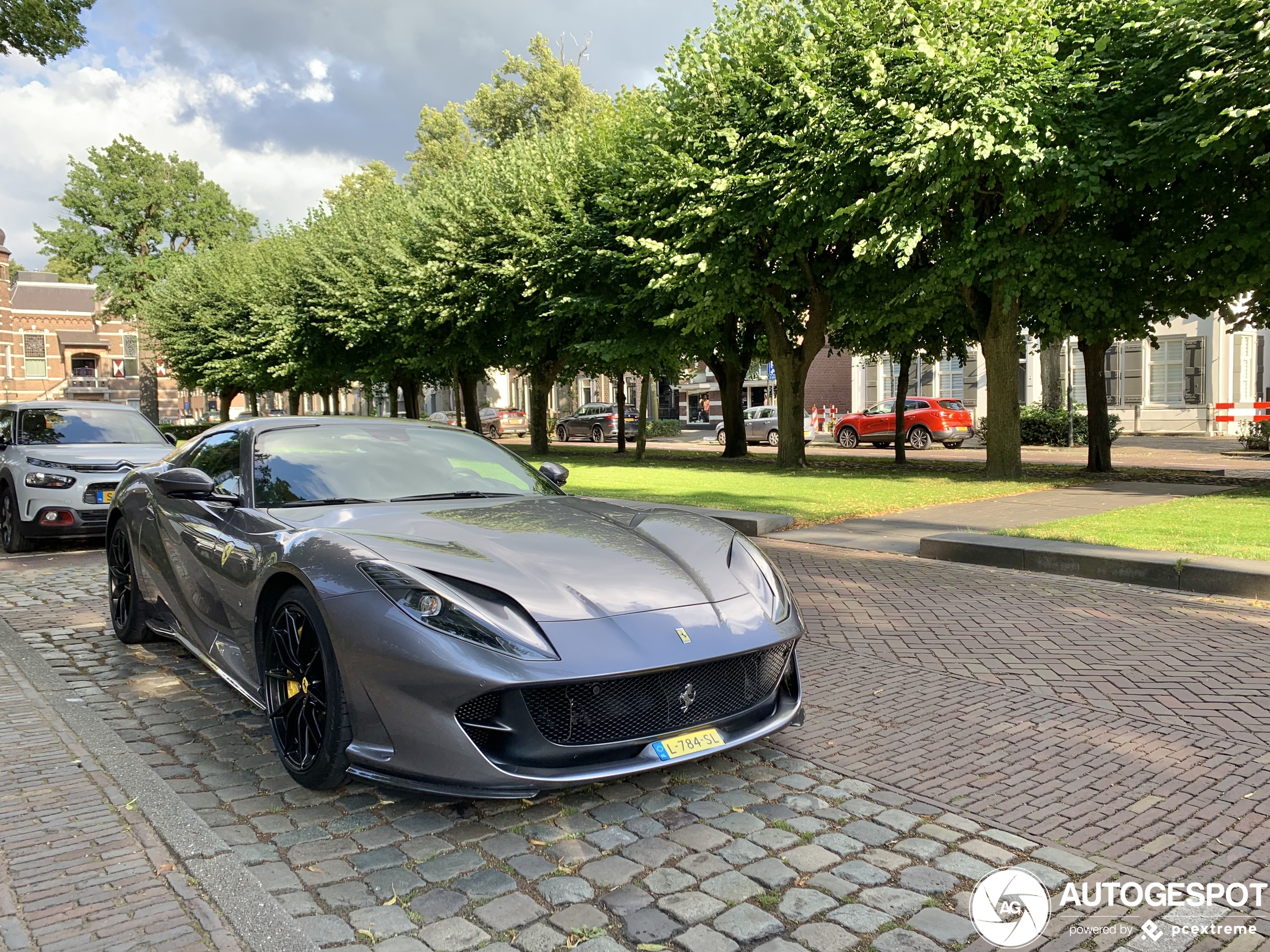 Ferrari 812 GTS