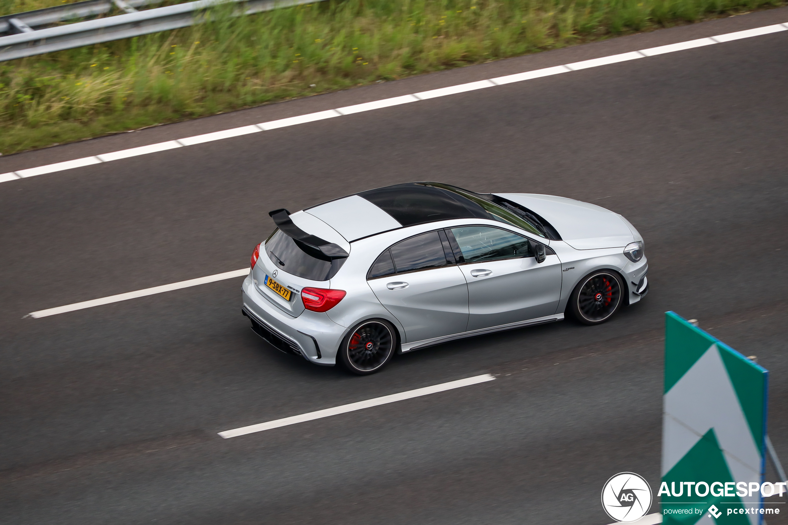 Mercedes-Benz A 45 AMG