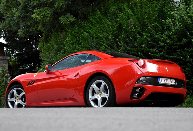 Ferrari California