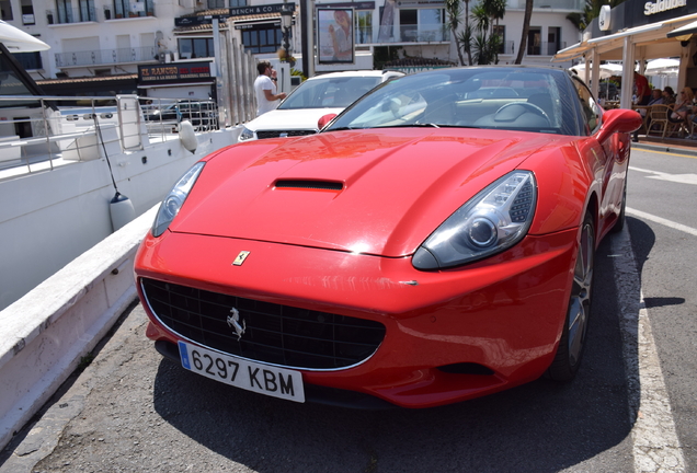 Ferrari California