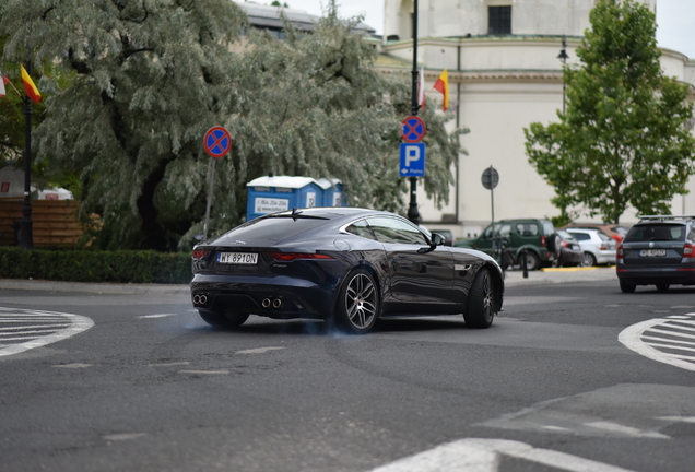 Jaguar F-TYPE P450 Coupé 2020