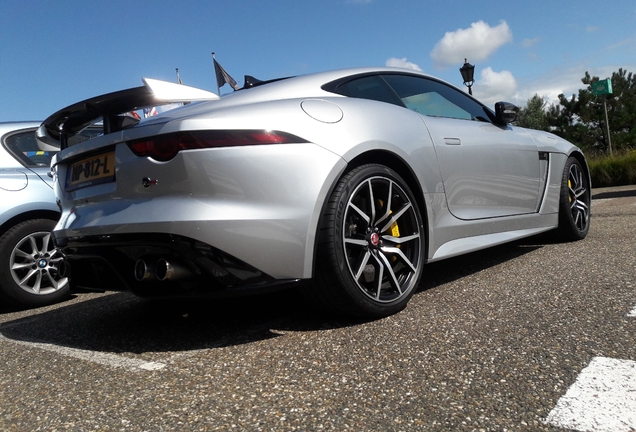 Jaguar F-TYPE SVR Coupé 2017