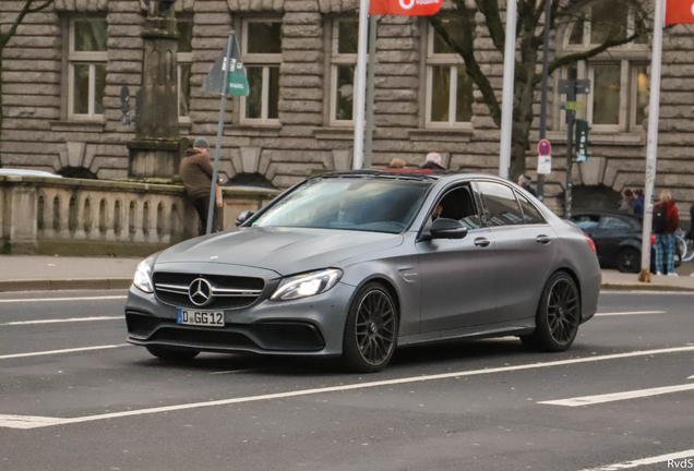 Mercedes-AMG C 63 S W205