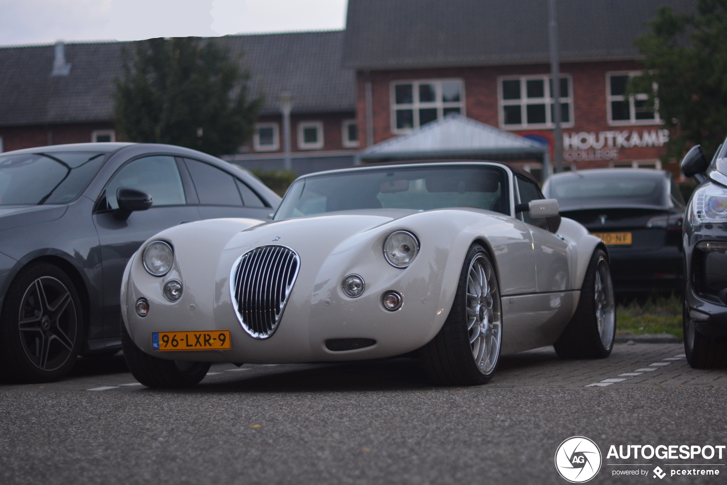 Wiesmann Roadster MF3