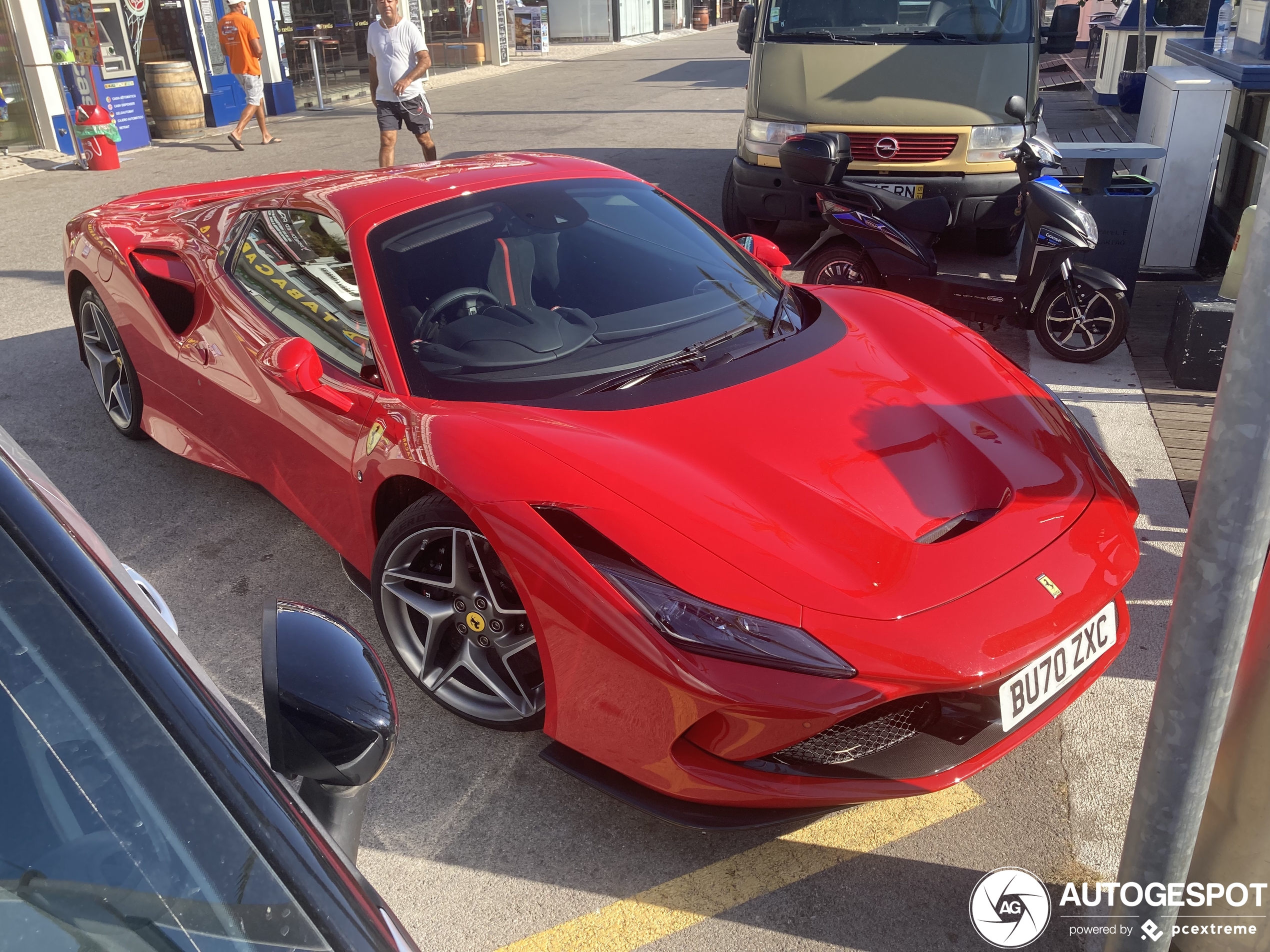 Ferrari F8 Spider