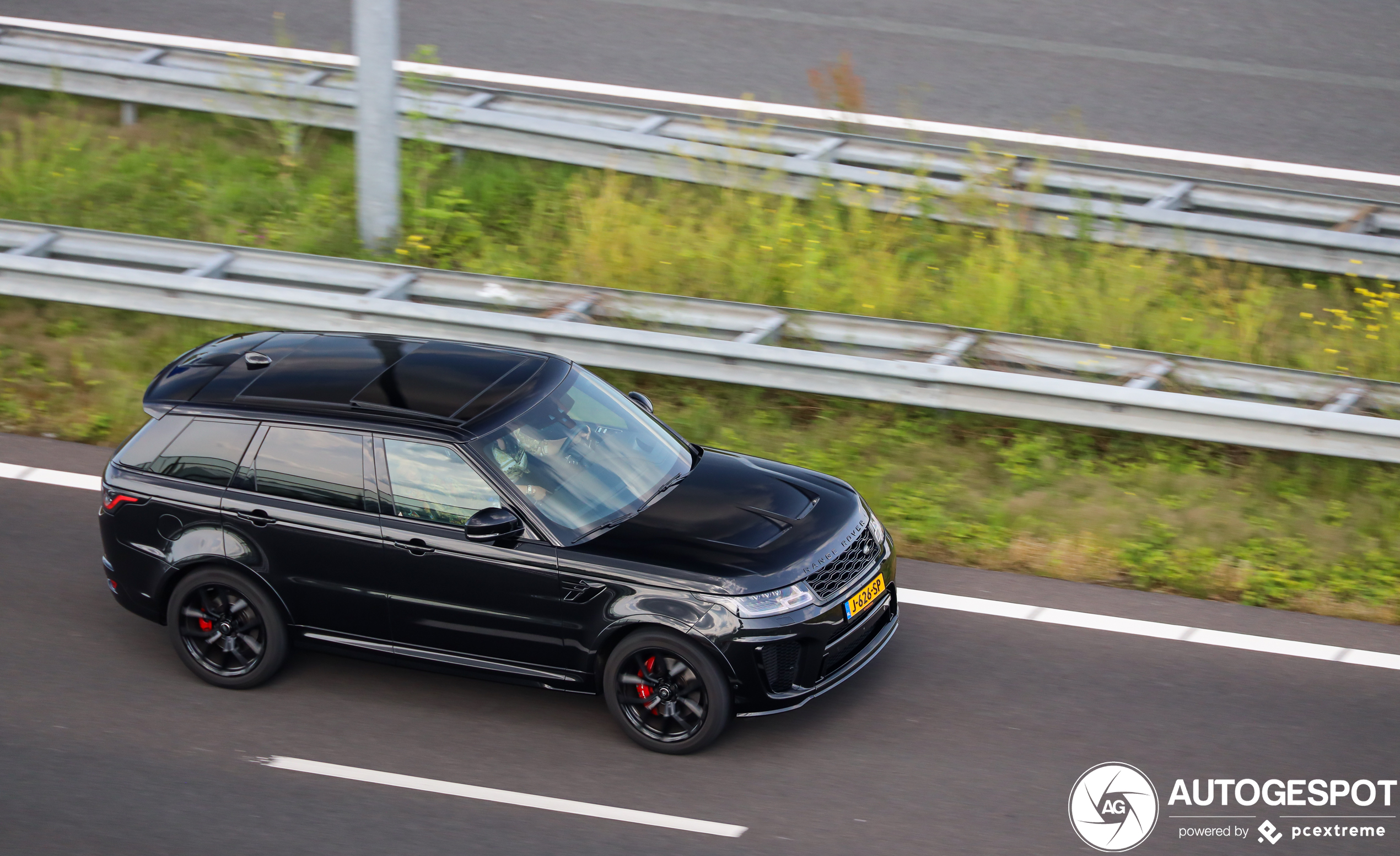 Land Rover Range Rover Sport SVR 2018