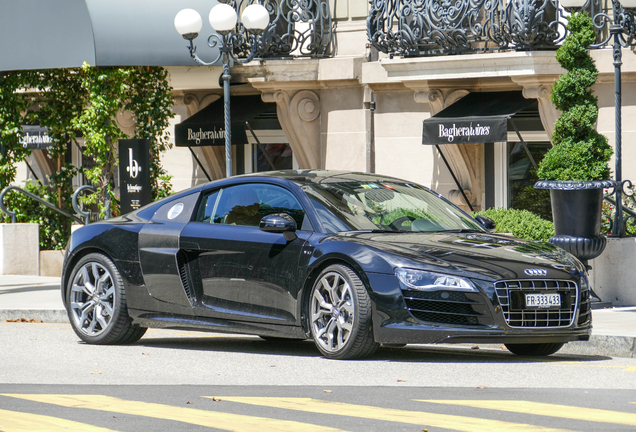 Audi R8 V10