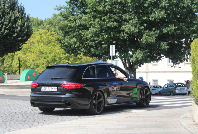 Audi RS4 Avant B8