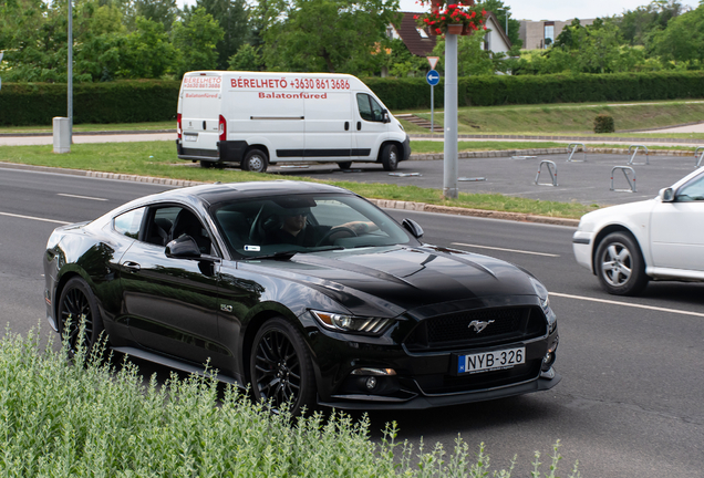 Ford Mustang GT 2015