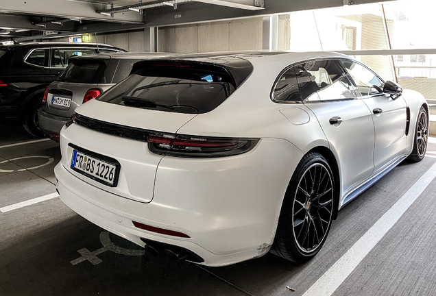 Porsche 971 Panamera GTS Sport Turismo