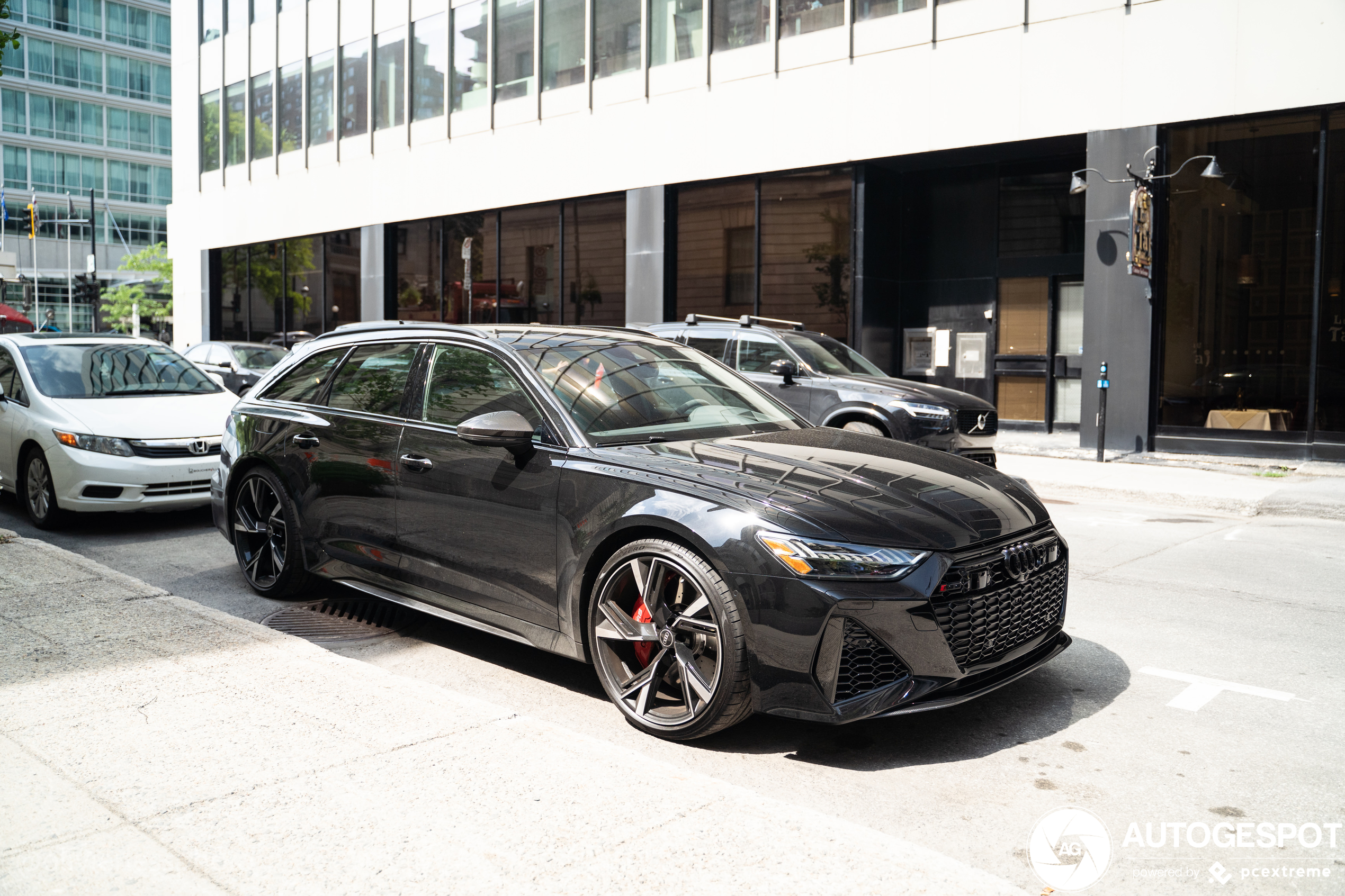 Audi RS6 Avant C8