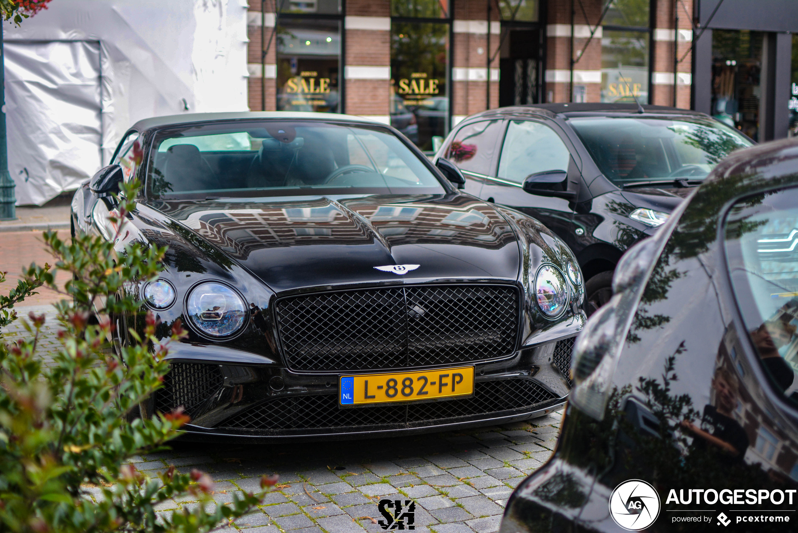 Bentley Continental GTC V8 2020