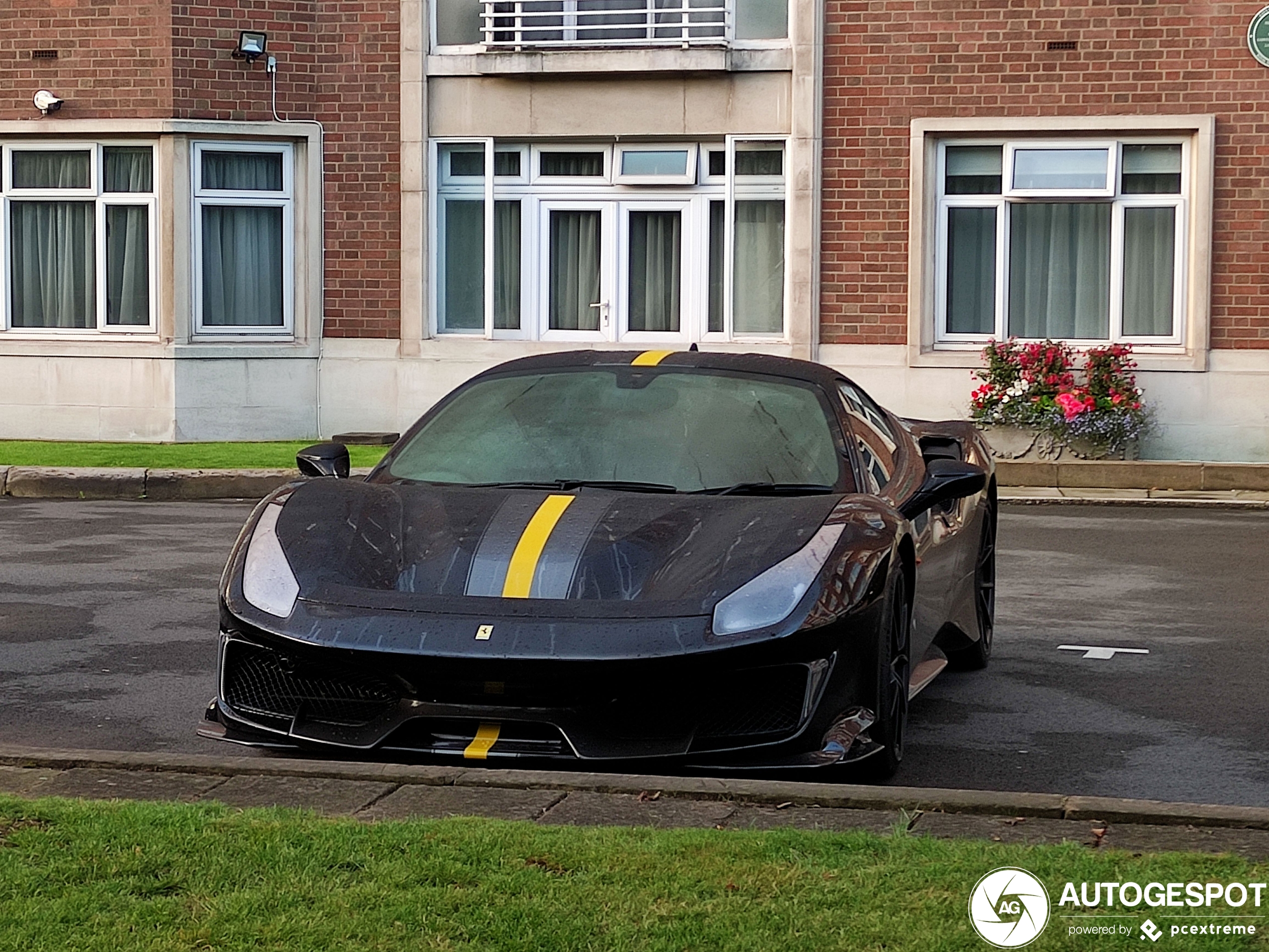 Ferrari 488 Pista