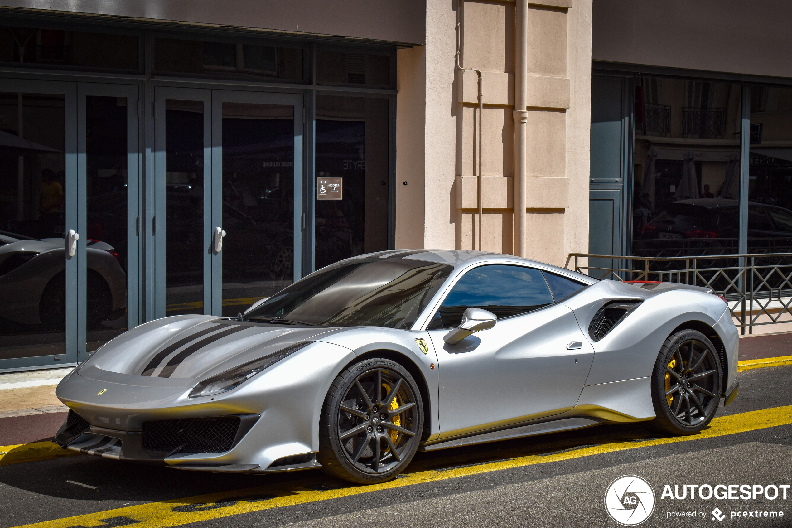 Ferrari 488 Pista