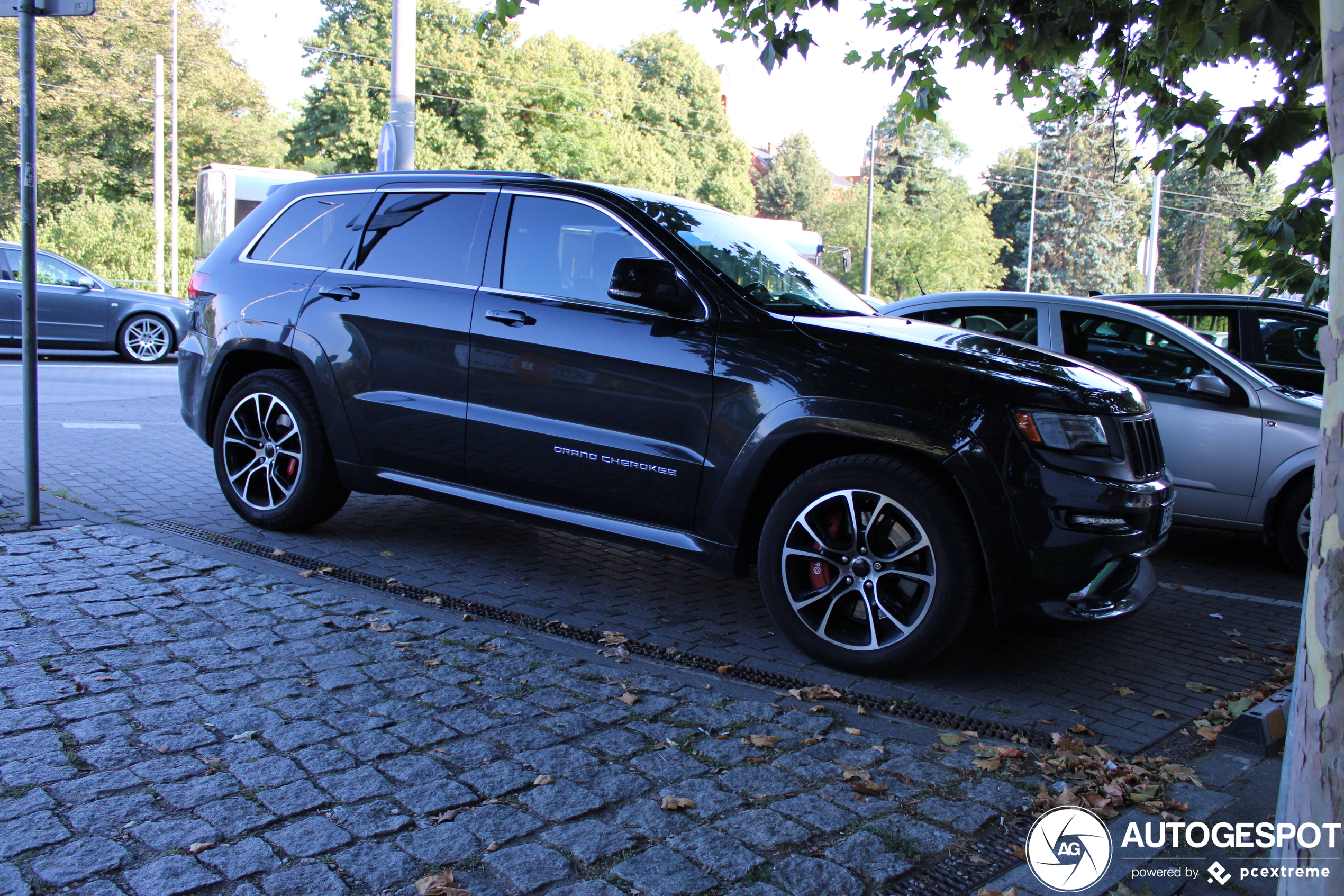 Jeep Grand Cherokee SRT 2013