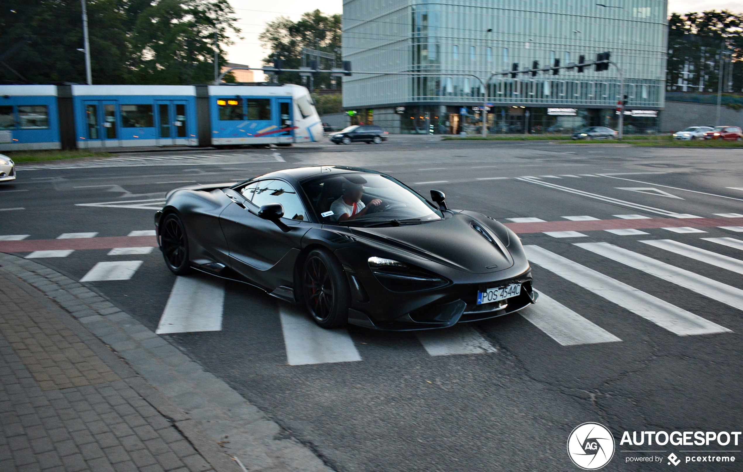 McLaren 765LT