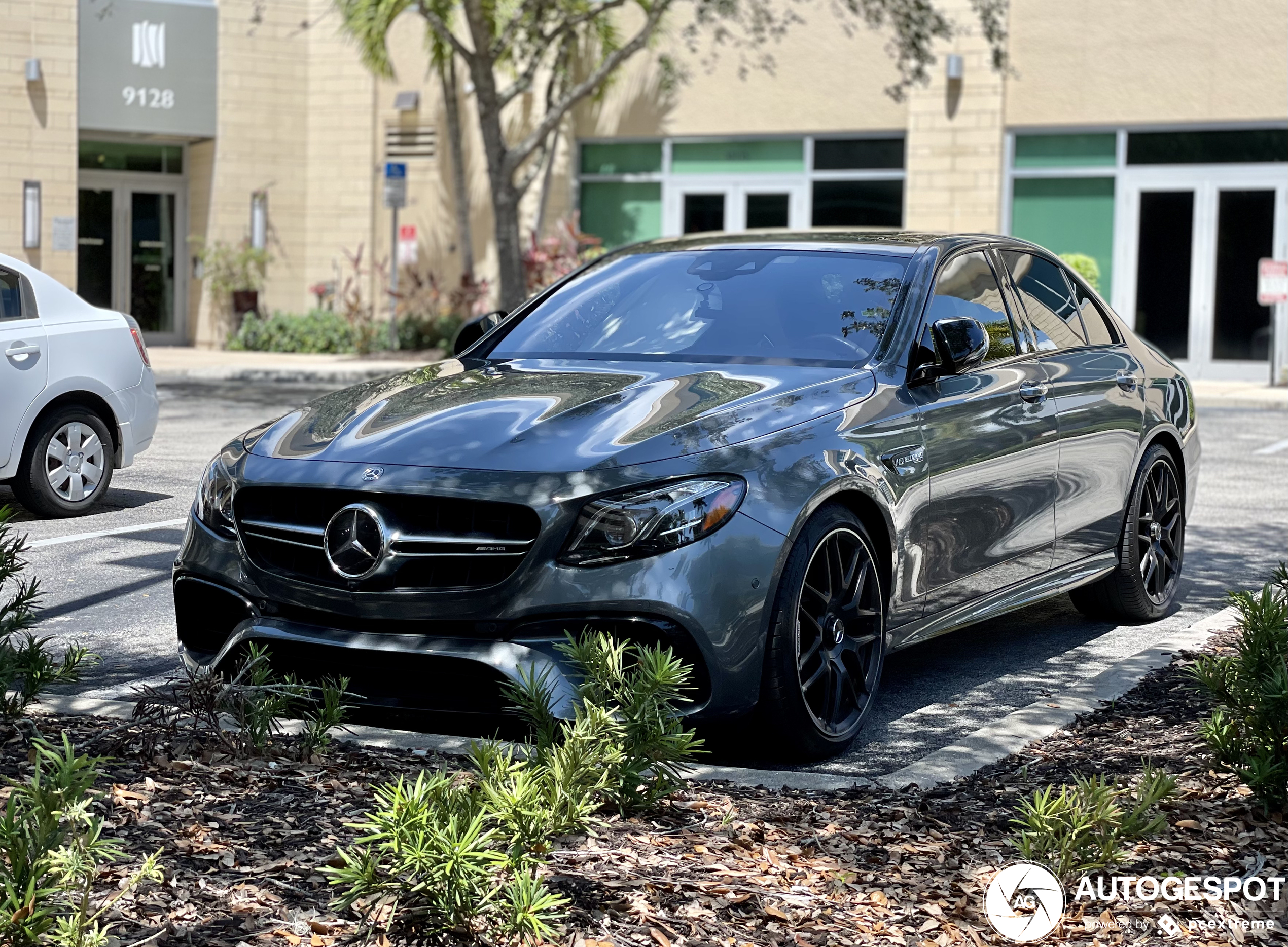 Mercedes-AMG E 63 S W213