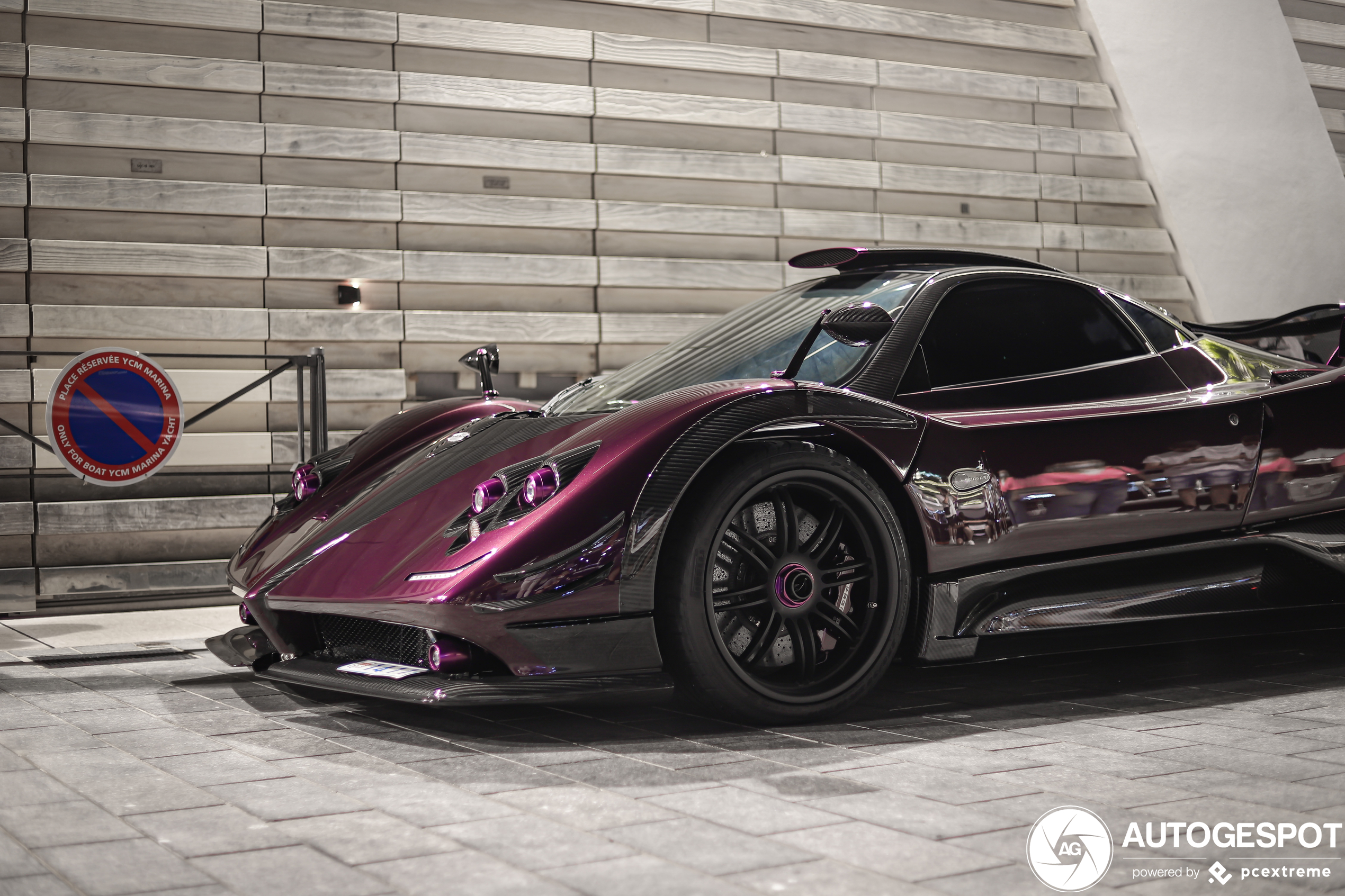 Lewis Hamilton zijn Pagani Zonda 760 LH blijft indrukwekkend