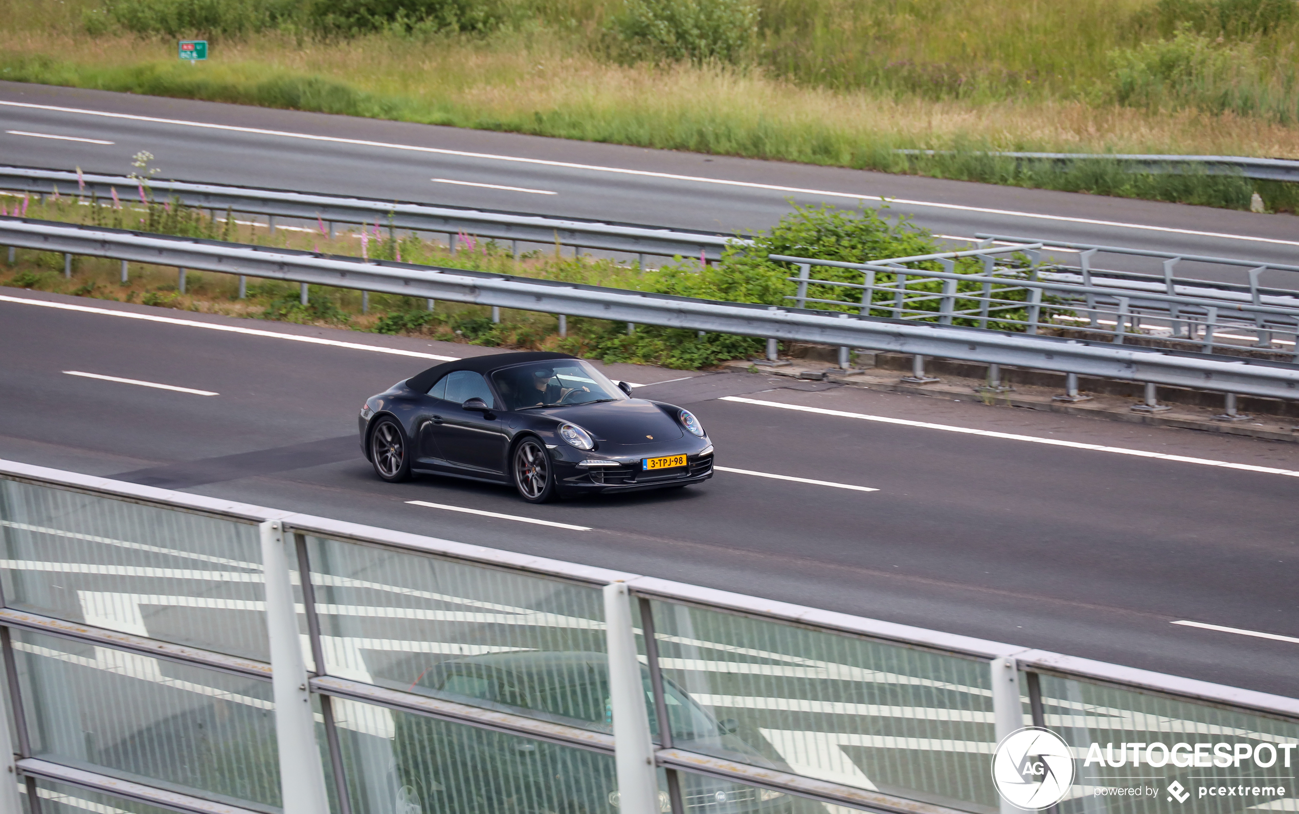 Porsche 991 Carrera 4S Cabriolet MkI