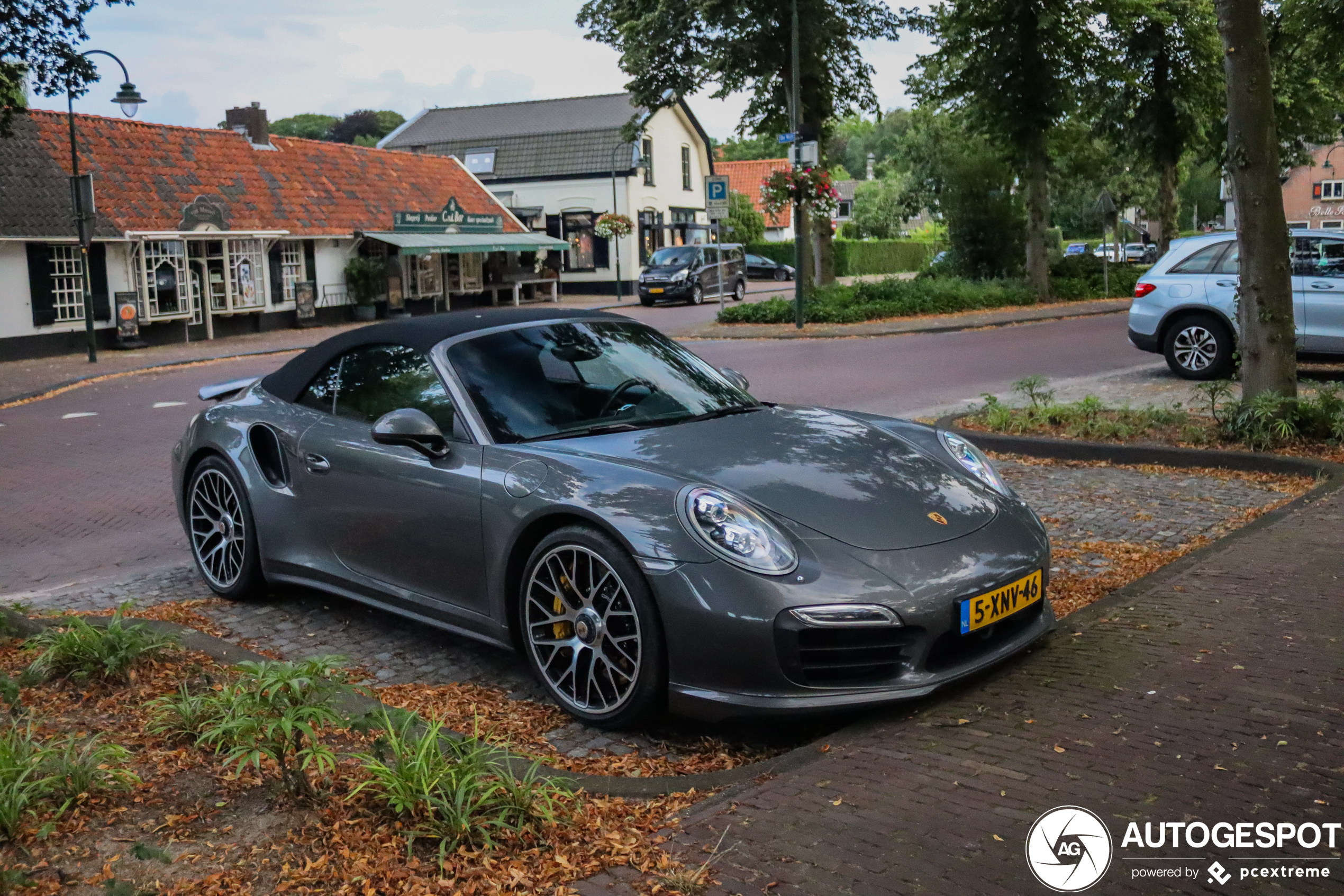 Porsche 991 Turbo S Cabriolet MkI