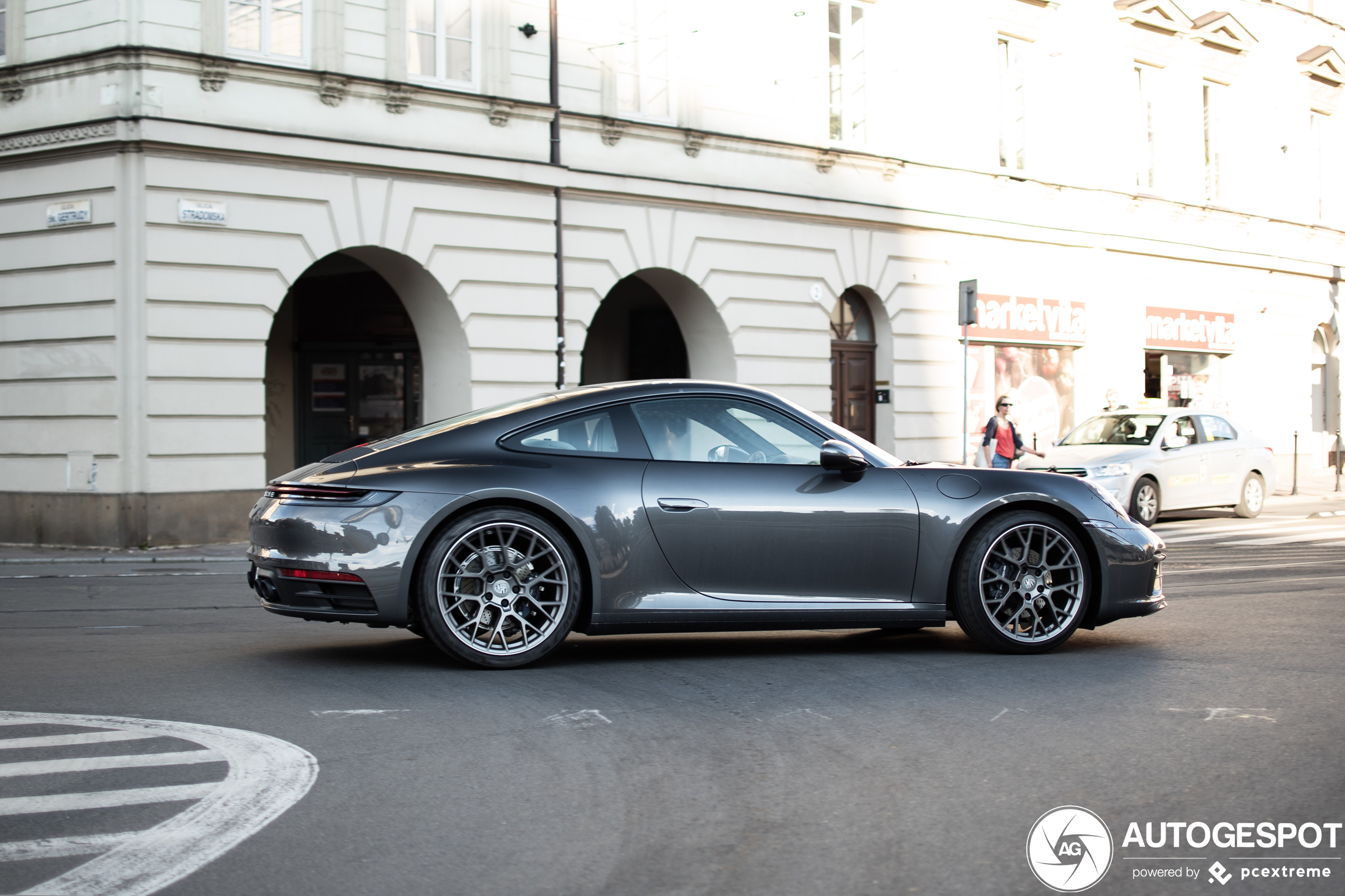 Porsche 992 Carrera S