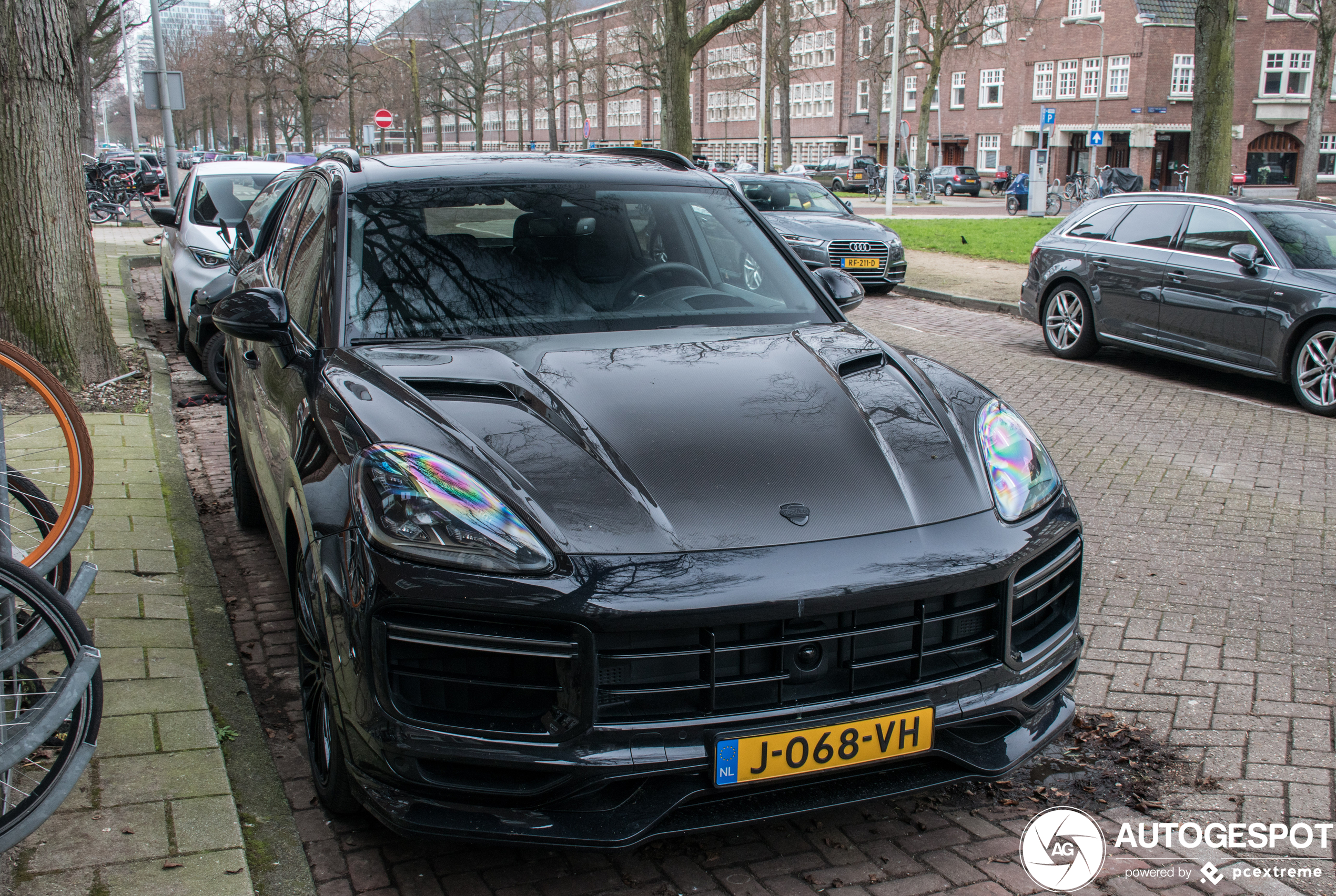 Porsche TechArt Cayenne Turbo S E-Hybrid