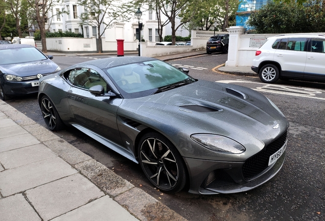 Aston Martin DBS Superleggera