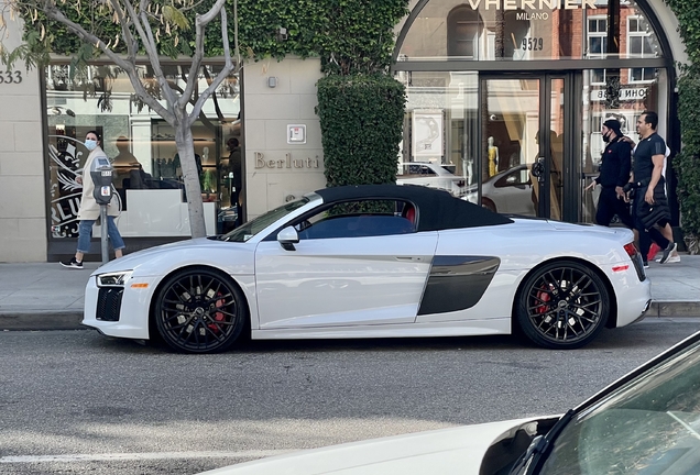 Audi R8 V10 Spyder 2016