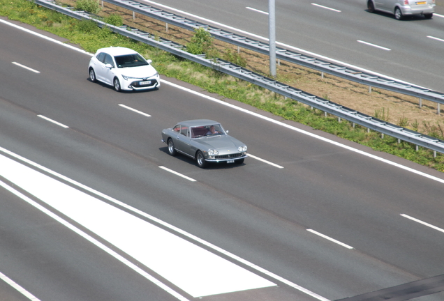 Ferrari 330 GT 2+2 Series I