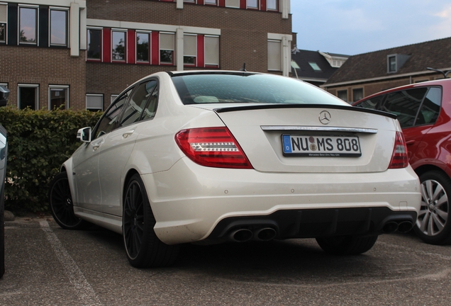 Mercedes-Benz C 63 AMG W204 2012