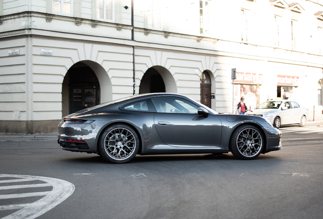 Porsche 992 Carrera S