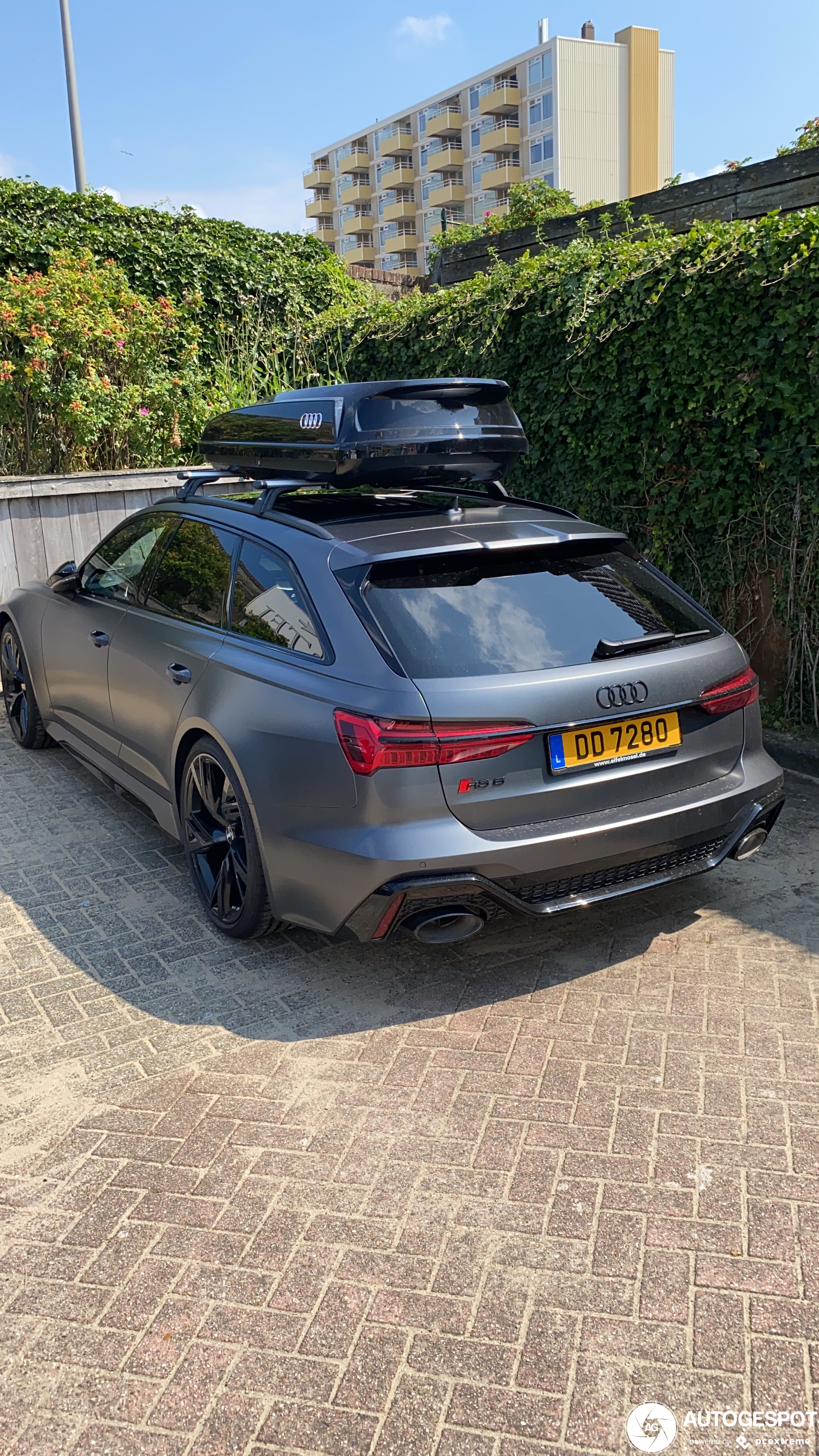 Audi RS6 Avant C8