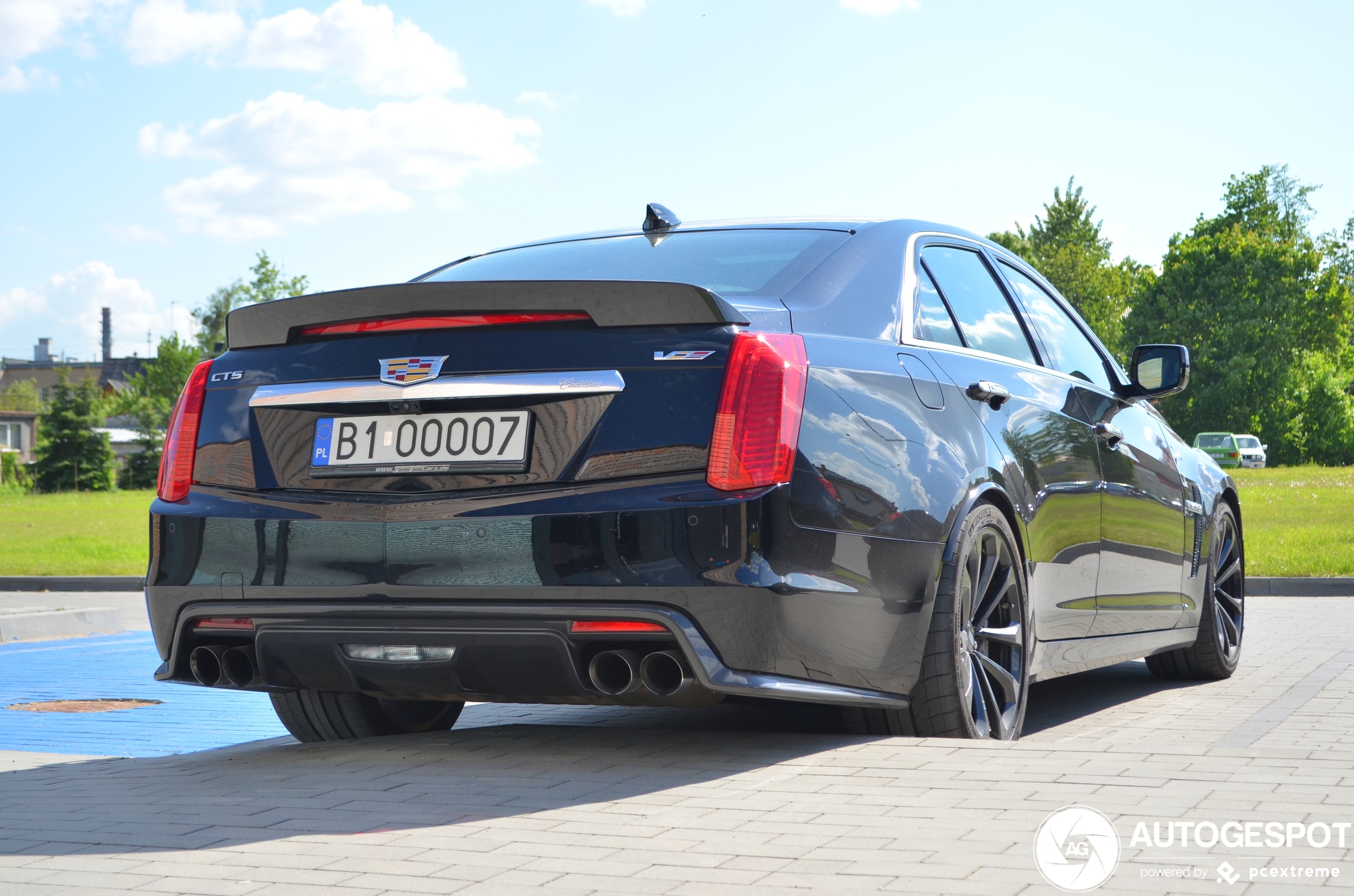 Cadillac CTS-V 2015