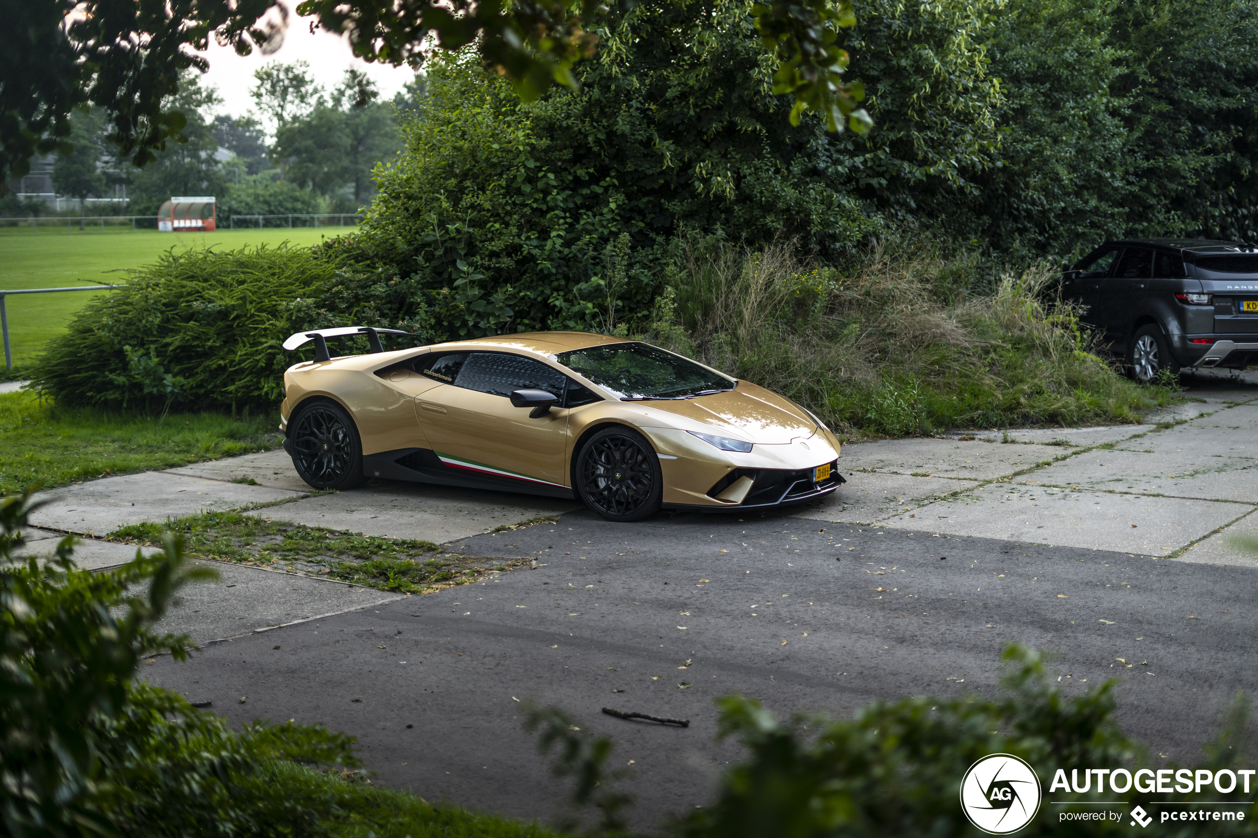 Lamborghini Huracán LP640-4 Performante