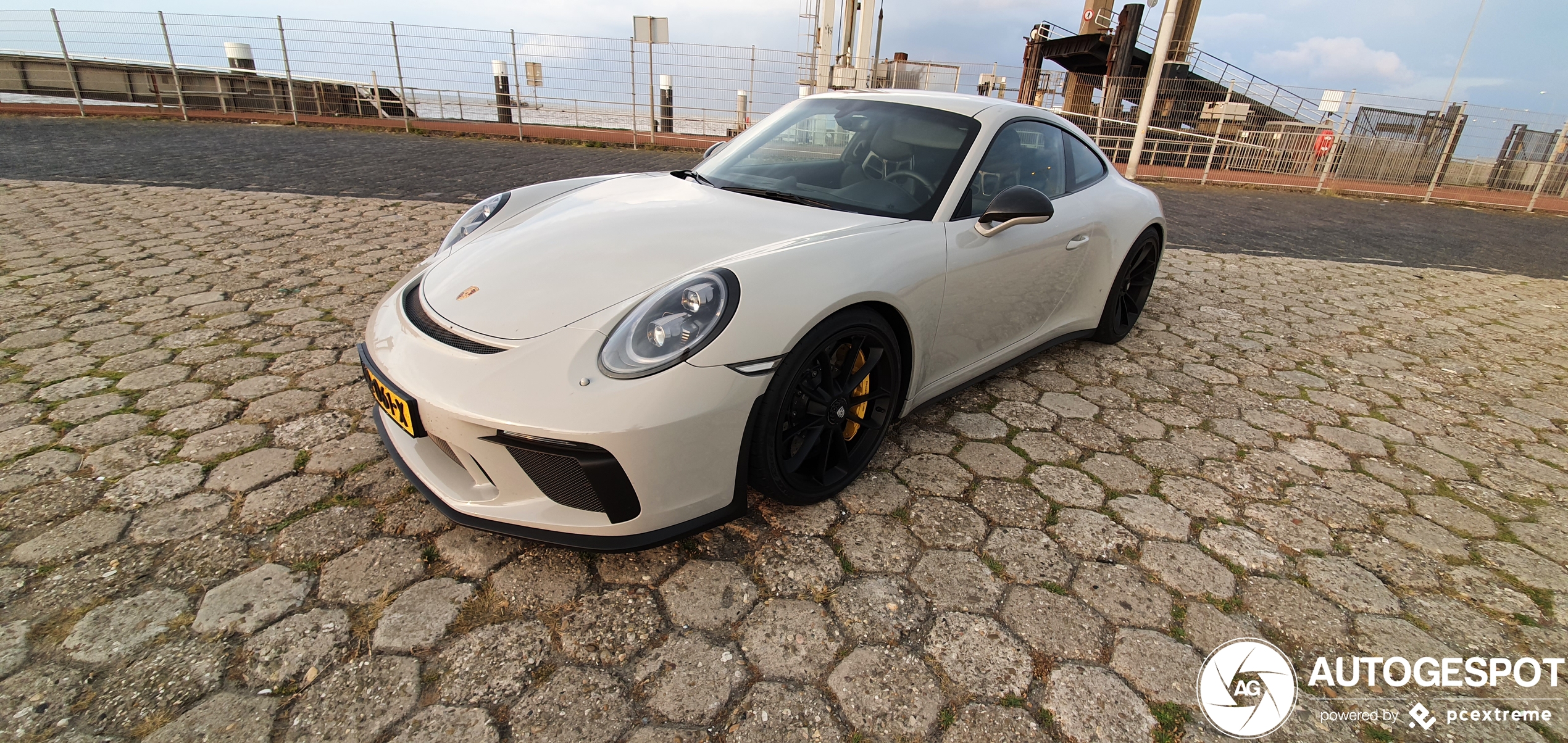 Porsche 991 GT3 Touring