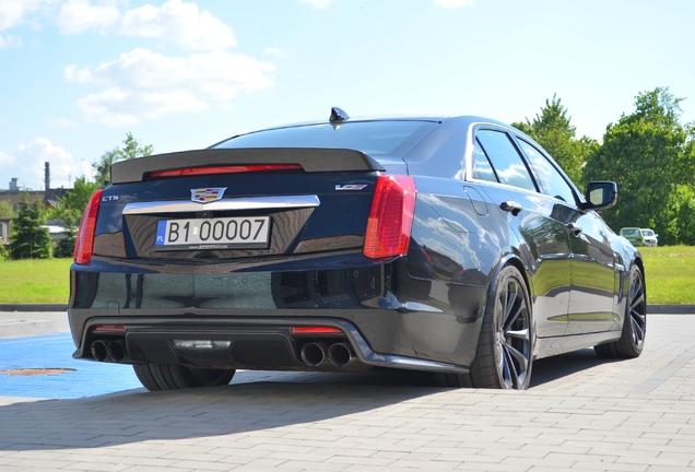 Cadillac CTS-V 2015