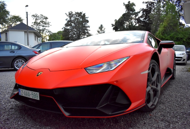 Lamborghini Huracán LP640-4 EVO