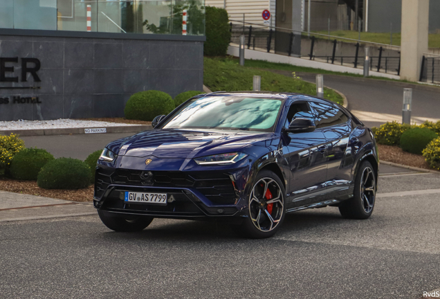 Lamborghini Urus