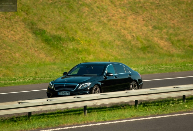 Mercedes-Benz S 63 AMG W222